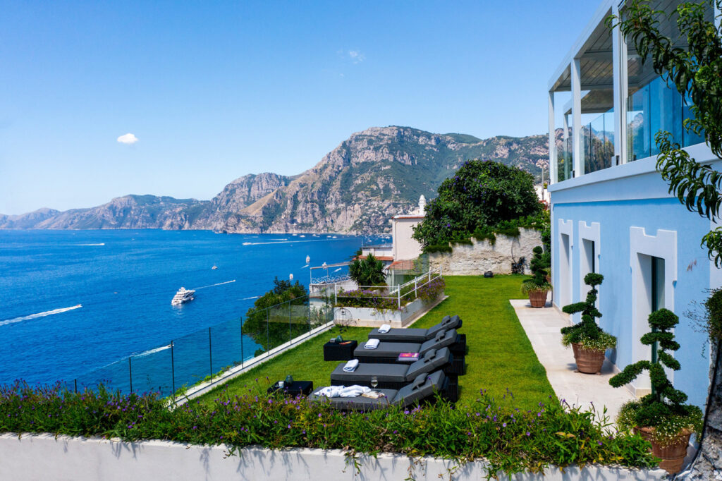 Private Lawned Garden